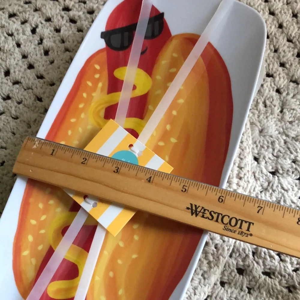 Hot Dog Melamine Serving Dinner Plates - set of 4